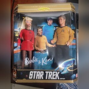 Barbie and Ken Star Trek giftset